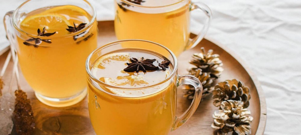 Golden colored mulled wine